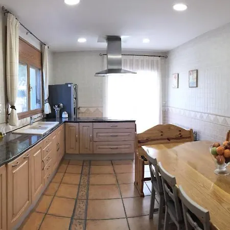 Vivalidays Kiros Villa Tordera