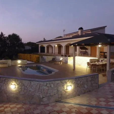 Vivalidays Kiros Villa Tordera